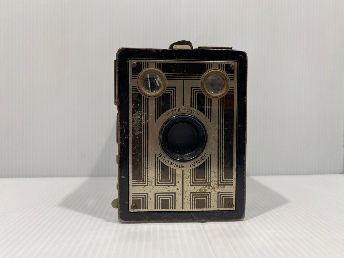 Brownie Junior Six 20 Kodak Art Deco camera. – Iapello Arts