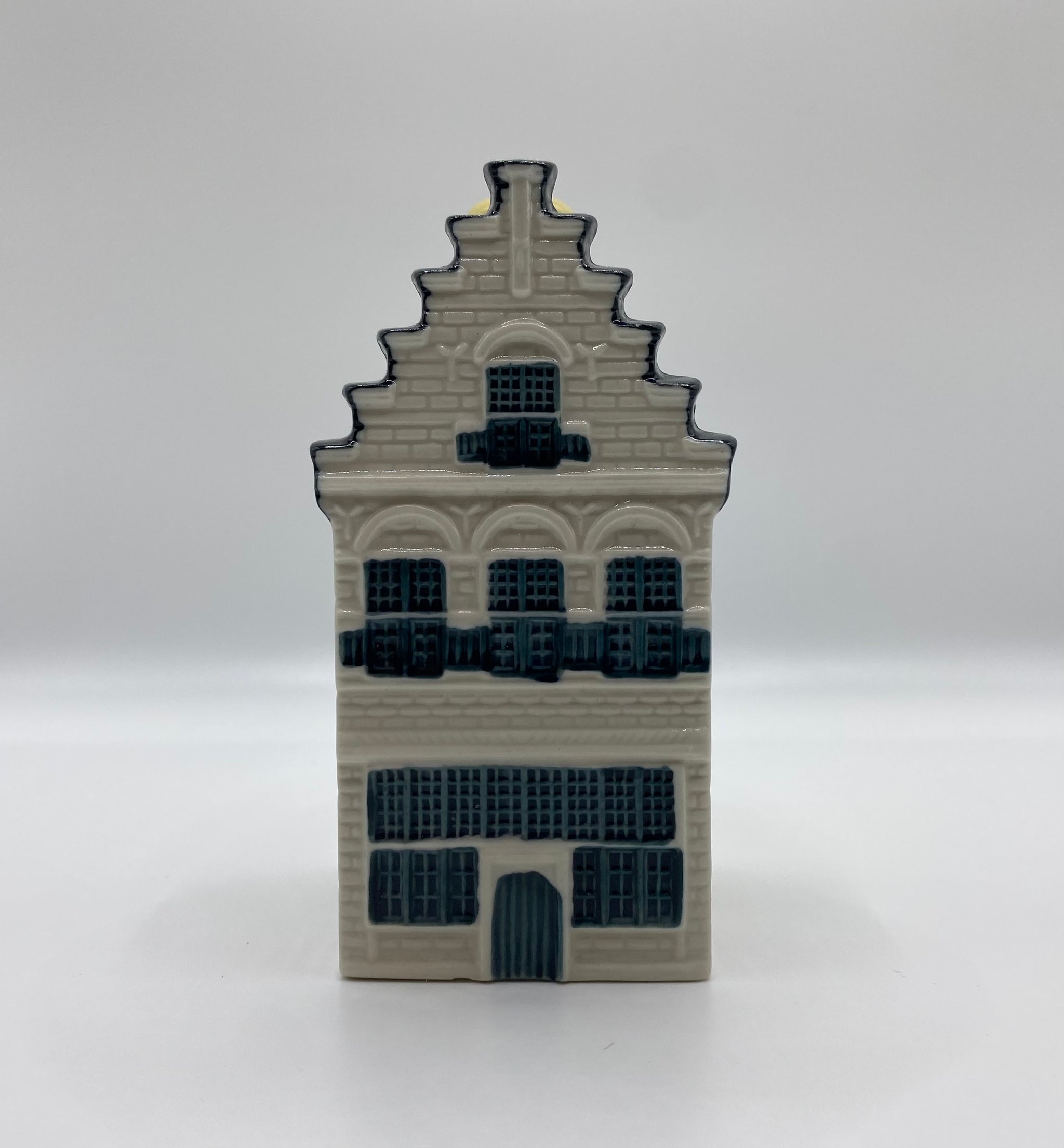 10 Random KLM BOL offers Houses